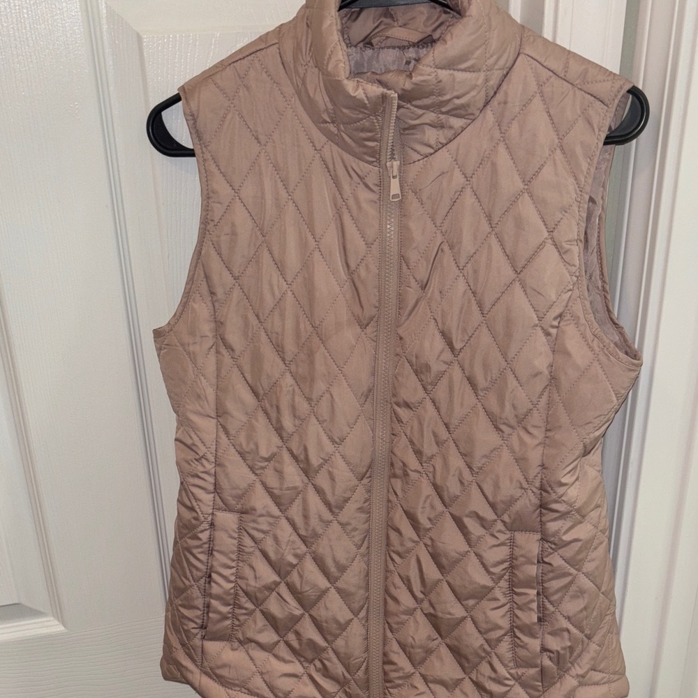 Maurice’s Quilted Light Pink Women’s Zippered Vest